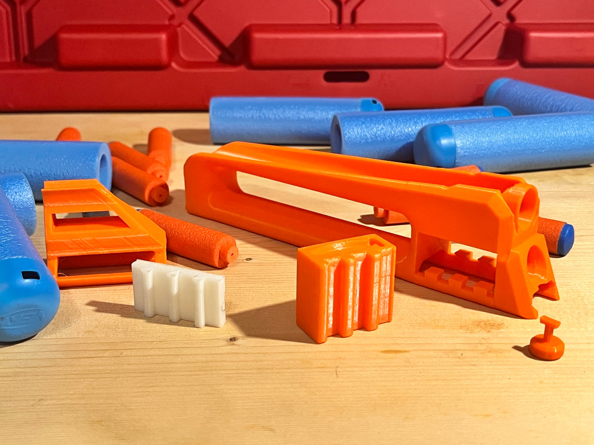 Nerf M16-like Carry handle and Iron Sights