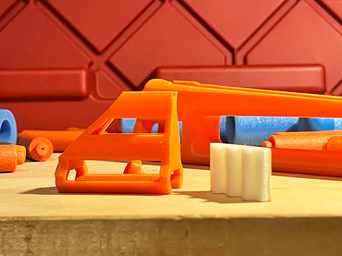 Nerf M16-like Carry handle and Iron Sights