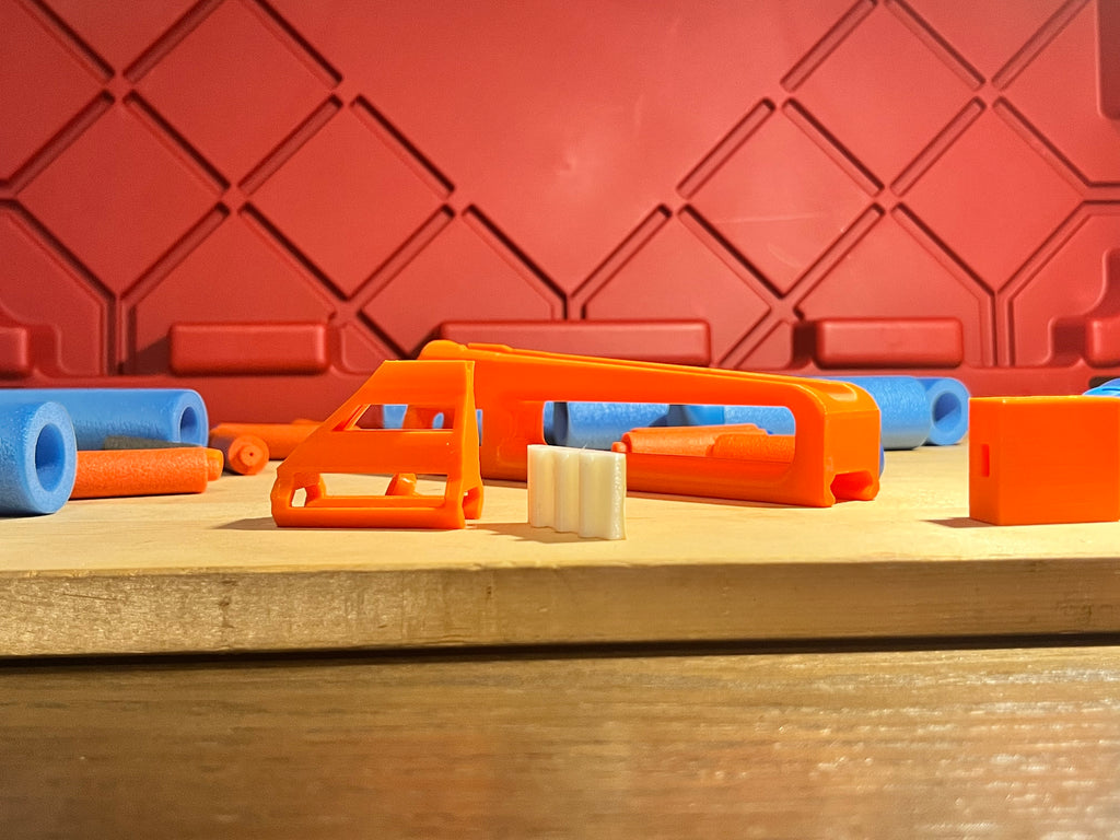 Nerf M16-like Carry handle and Iron Sights