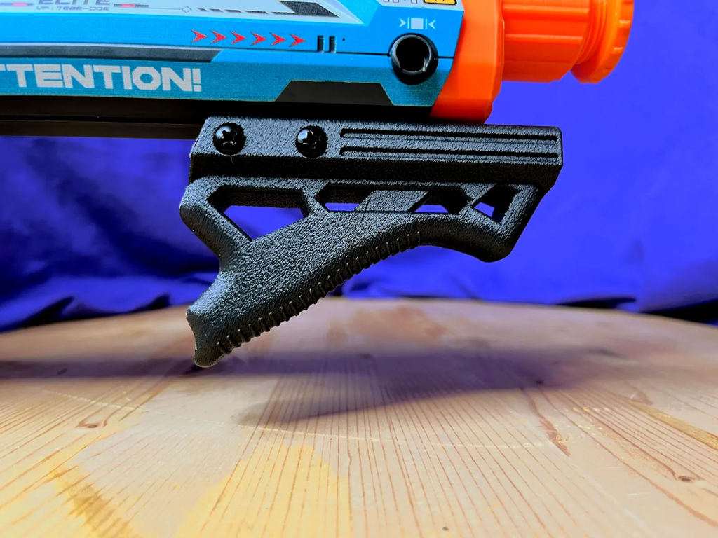 Ergonomic Nerf Foregrip & Foregrip Mini – Enhanced Blaster Control Stability No. 6.